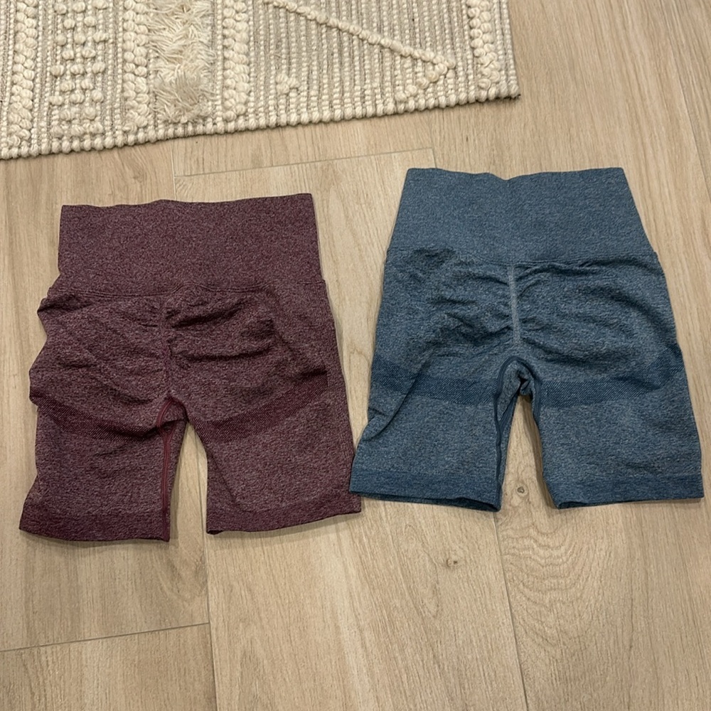 2 SHEIN biker shorts with butt scrunches, size small - Picture 2 of 2